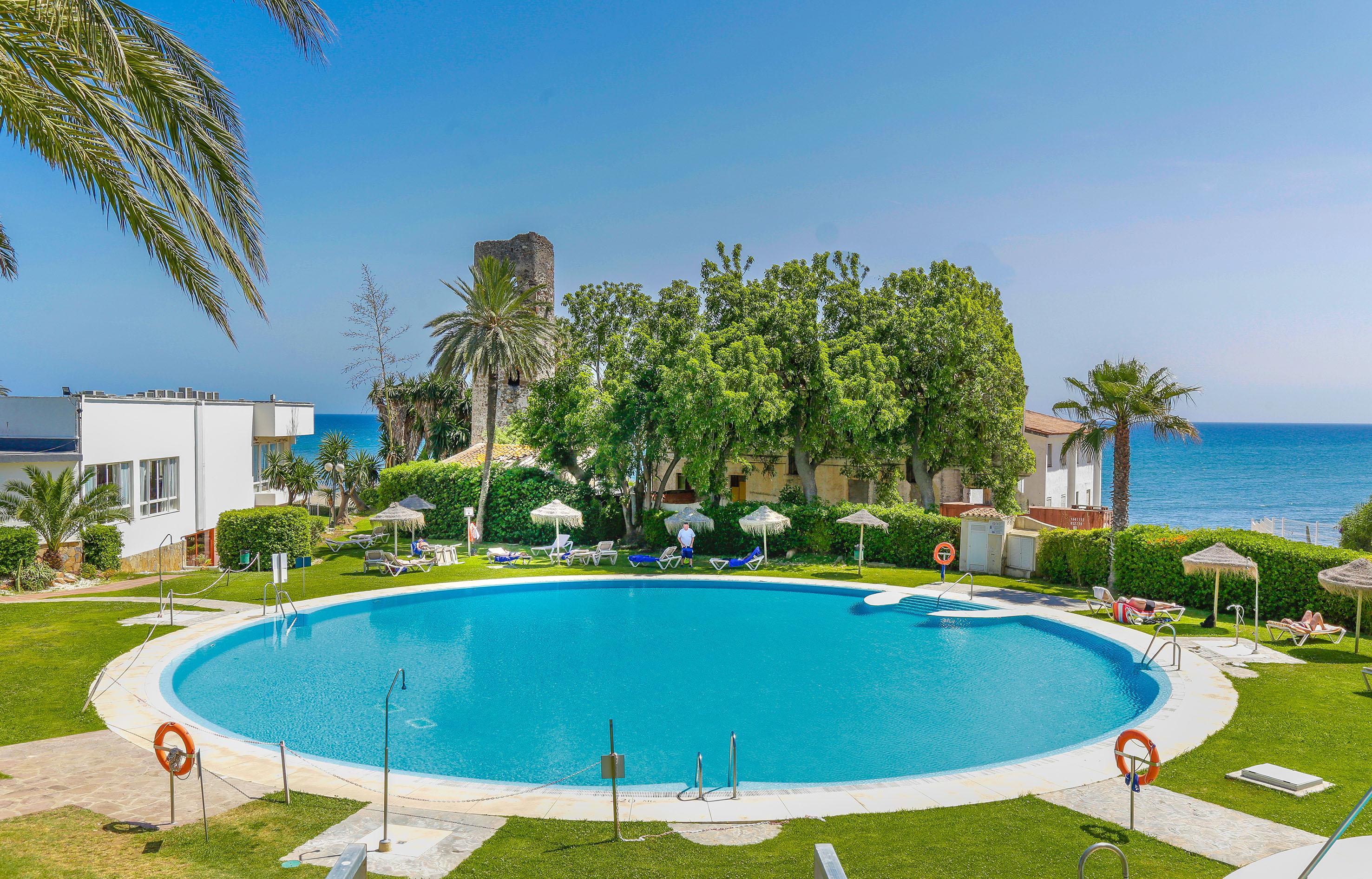 Sol Marbella Estepona Atalaya Park Eksteriør billede